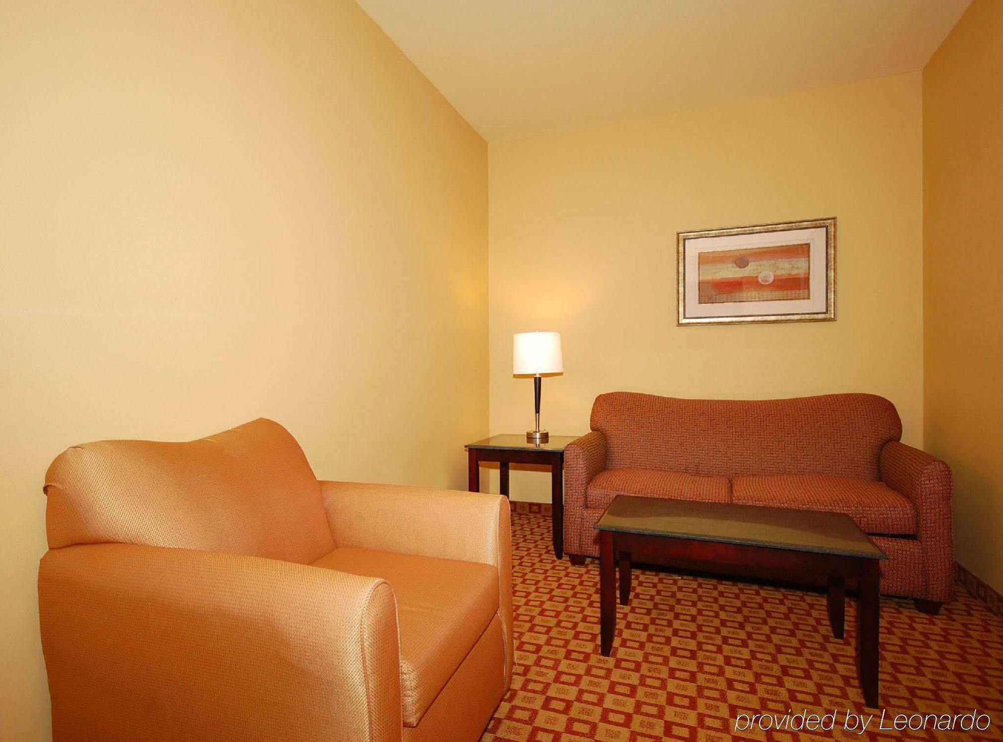 Comfort Inn & Suites Donna Near I-2 Room photo